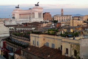 Roma al tramonto